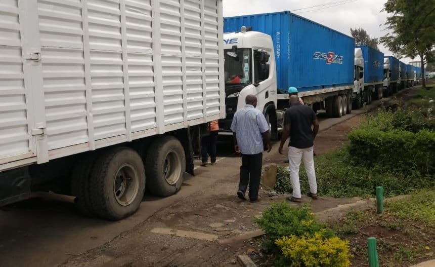 Trucks queuing to pick maize at NCPB depot. Photo (courtesy).