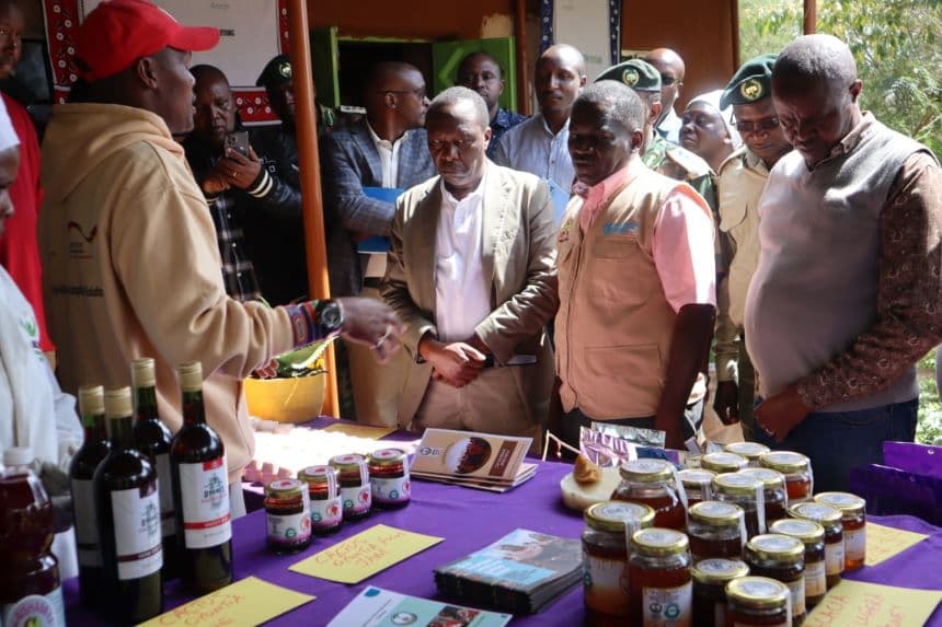 PS Forestry Mugambi Gitonga and FAO Rep view value addition products made out of cactus in Laikipia. Image:BDA.
