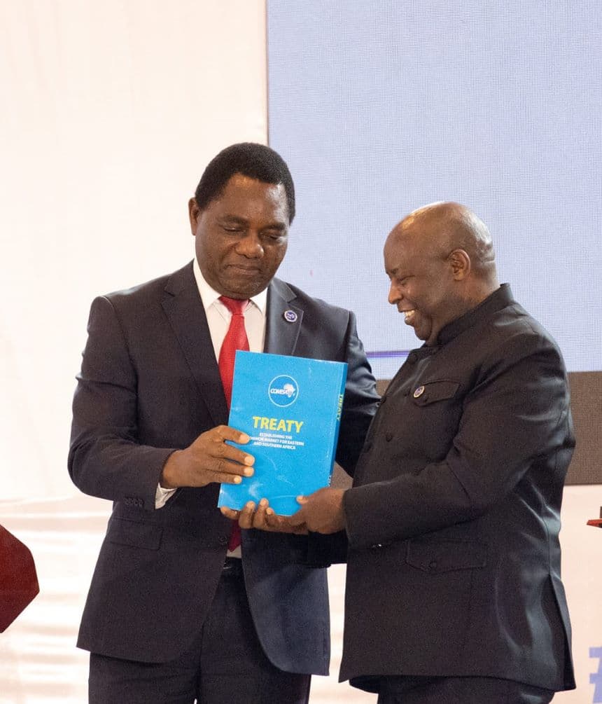 Zambia's President handing over the chairmanship of Comesa to his Burundi counterpart. Image: Courtesy.