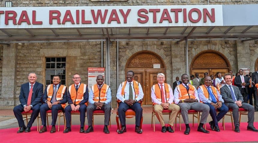 PCS Musalia Mudavadi and Transport CS Kipchumba Murkomen at the Nairobi Railway Station. Image| courtesy.